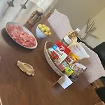 Lydia's House * ארגוסטולי