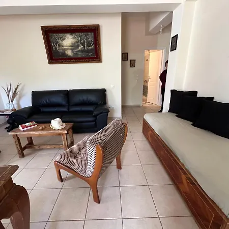 Lydia's House ארגוסטולי