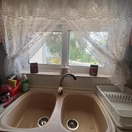 Lydia's House ארגוסטולי